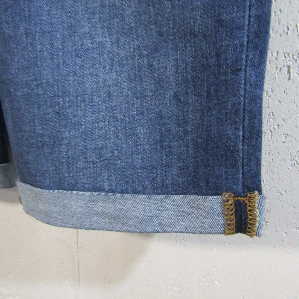 Judy Blue Women's Size S Dark Wash Denim Cuffed Mid-Rise Jean Bermuda Shorts - Picture 5 of 10